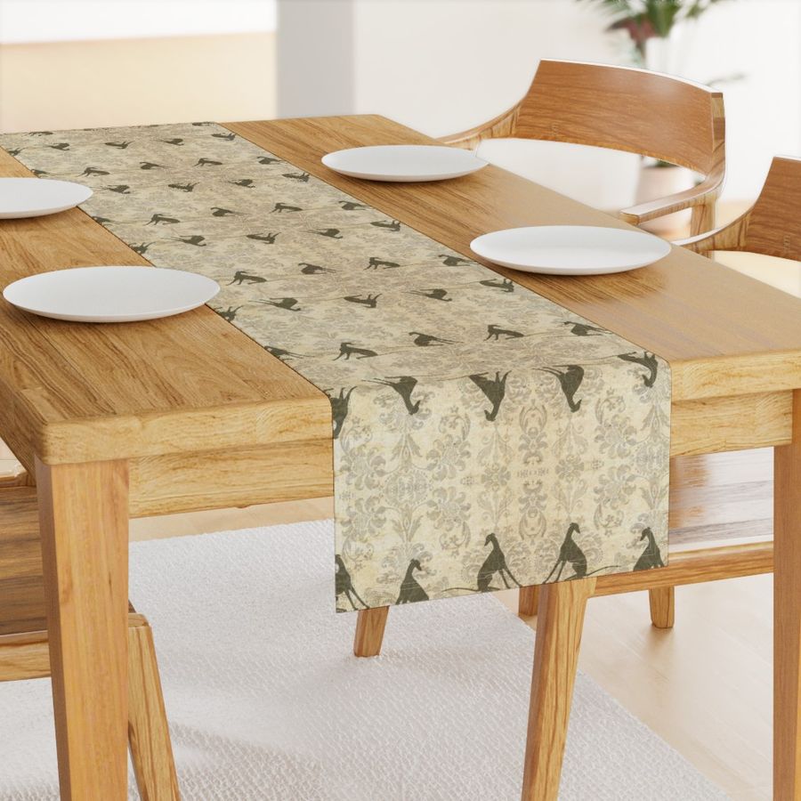 HOME_GOOD_TABLE_RUNNER