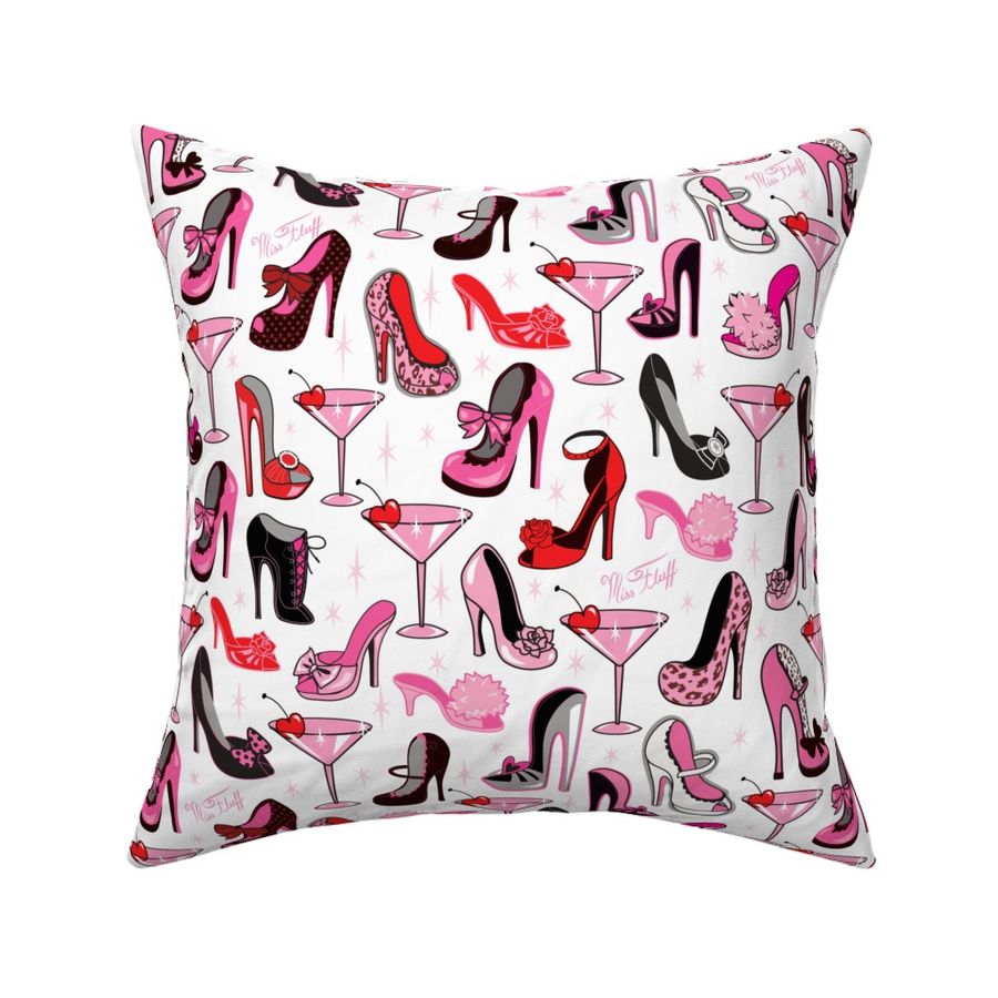 HOME_GOOD_SQUARE_THROW_PILLOW