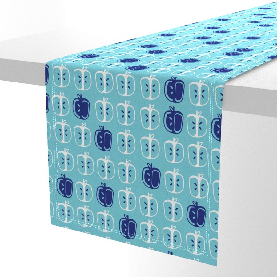 HOME_GOOD_TABLE_RUNNER