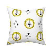 Cute Lion Yellow jungle pattern safari friends