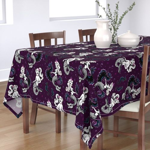 HOME_GOOD_RECTANGULAR_TABLE_CLOTH