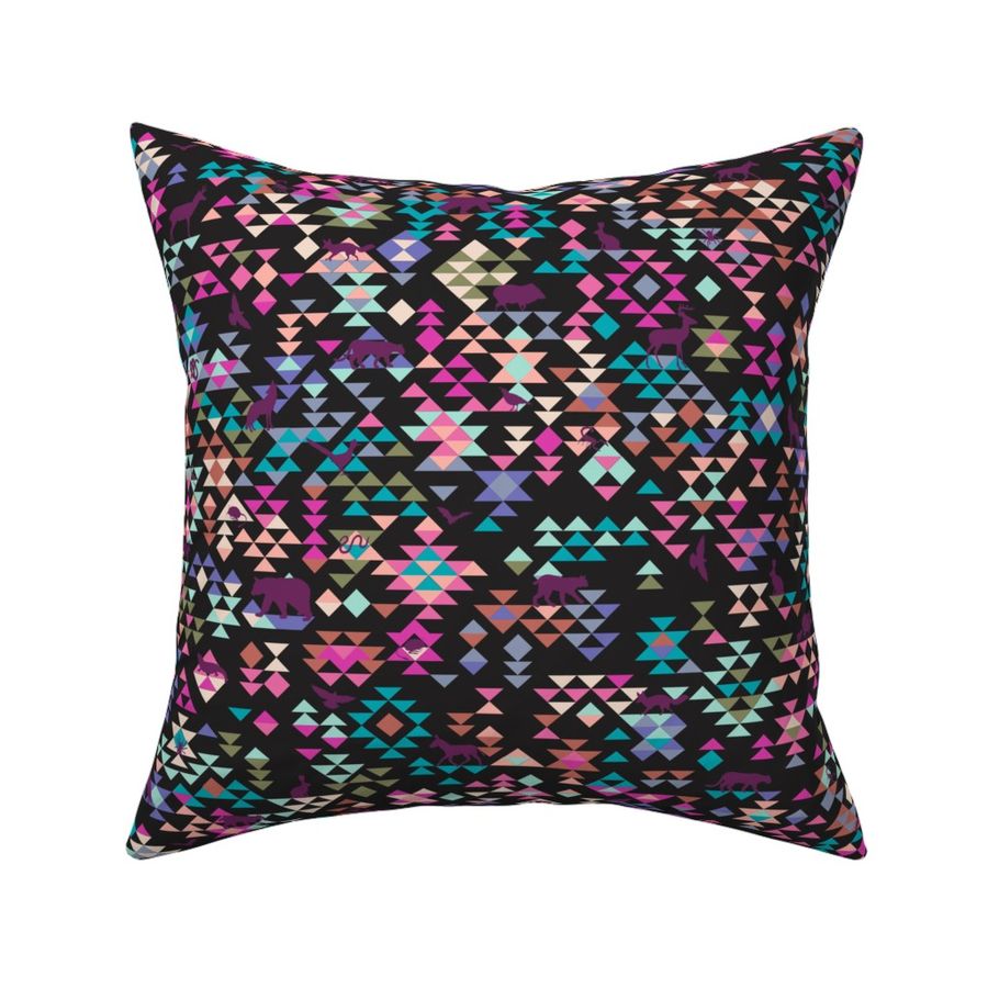 HOME_GOOD_SQUARE_THROW_PILLOW