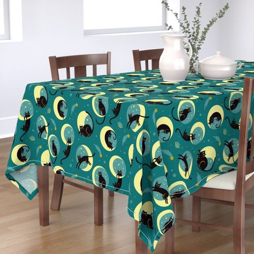 HOME_GOOD_RECTANGULAR_TABLE_CLOTH