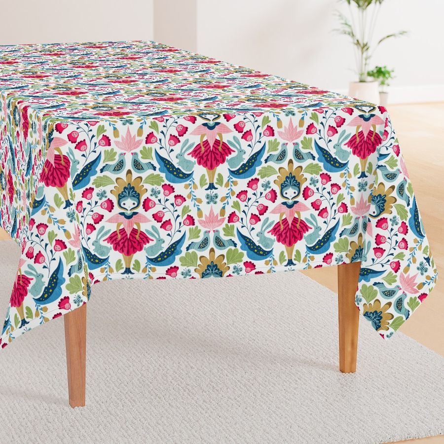 HOME_GOOD_RECTANGULAR_TABLE_CLOTH