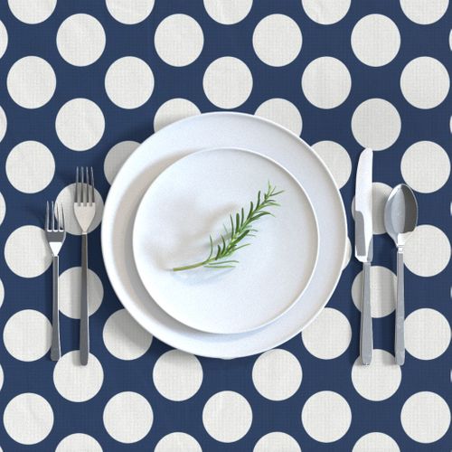 HOME_GOOD_RECTANGULAR_TABLE_CLOTH