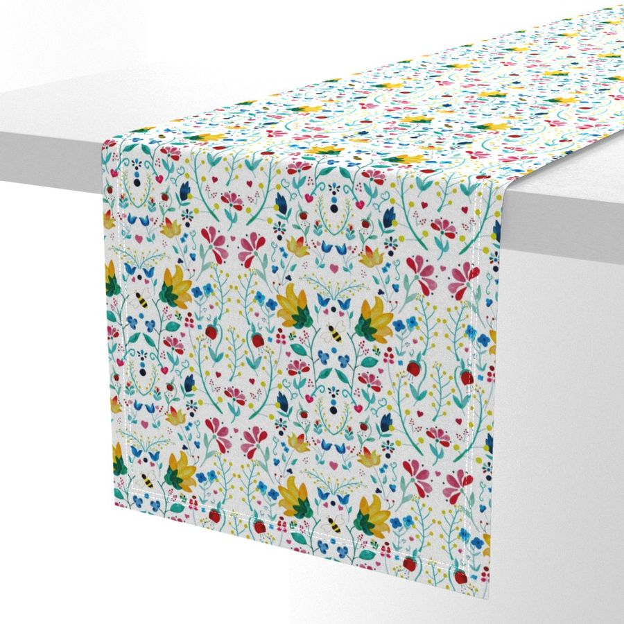 HOME_GOOD_TABLE_RUNNER