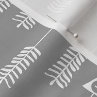 10 Little Arrows - white/grey -numbers 
