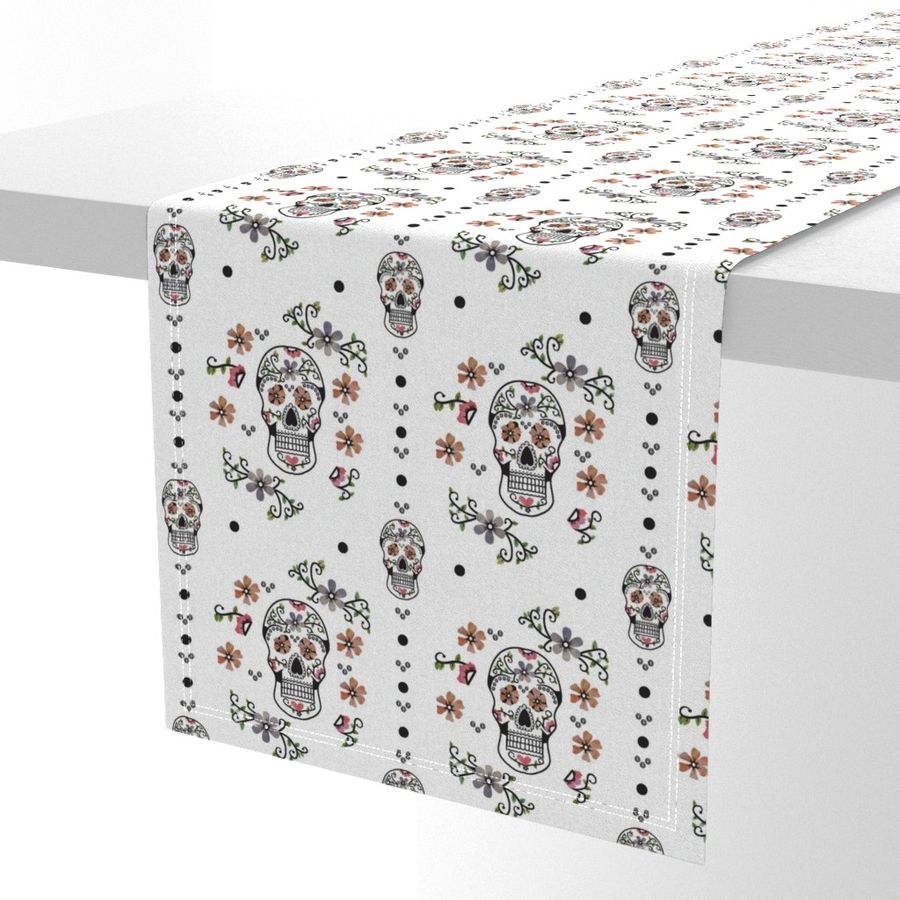 HOME_GOOD_TABLE_RUNNER