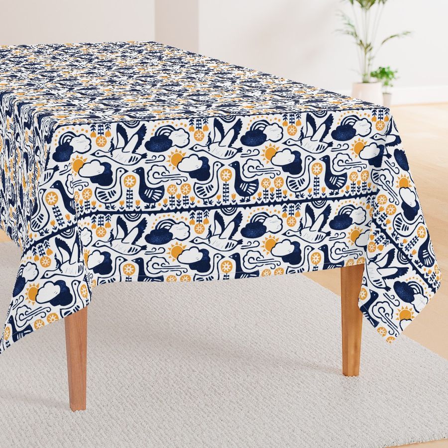 HOME_GOOD_RECTANGULAR_TABLE_CLOTH