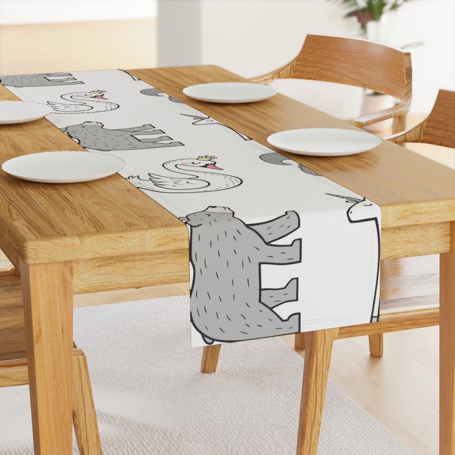 HOME_GOOD_TABLE_RUNNER