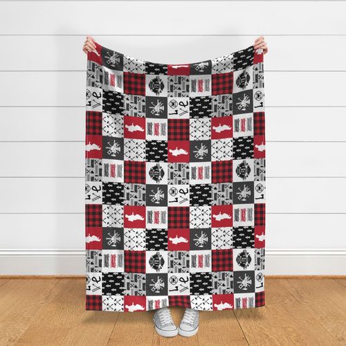 HOME_GOOD_THROW_BLANKET