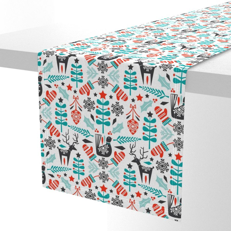 HOME_GOOD_TABLE_RUNNER