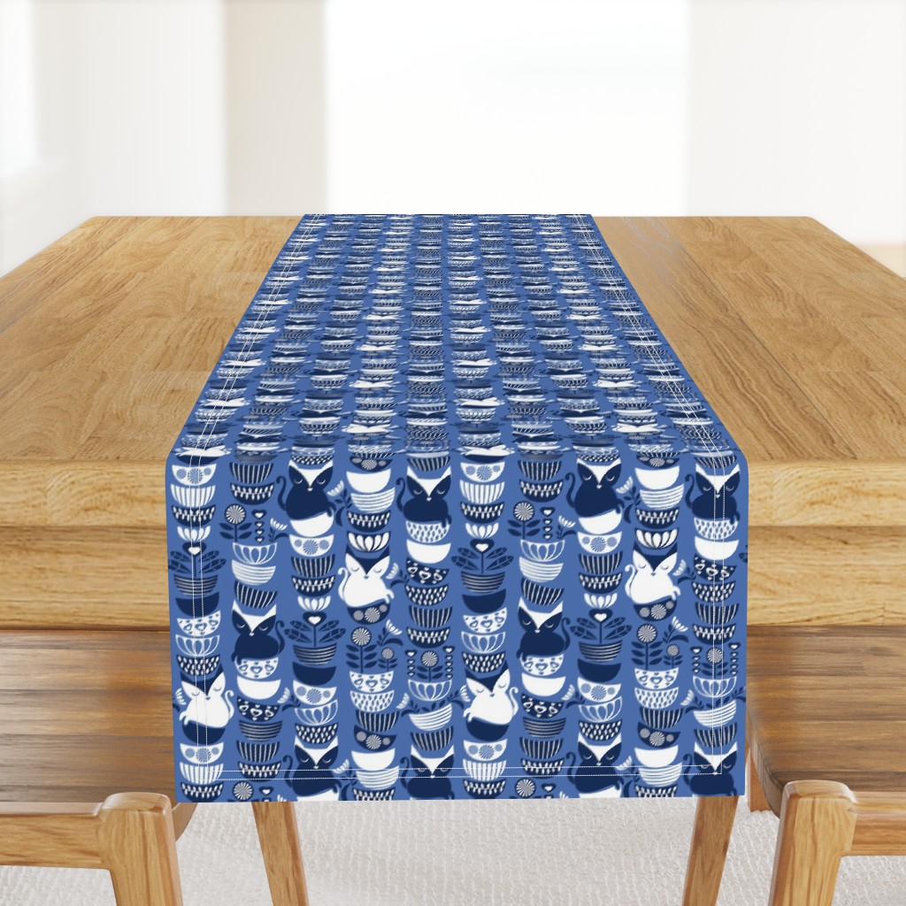Small scale // Swedish folk cats // indigo blue background navy & white flowers bowls & cute kitties