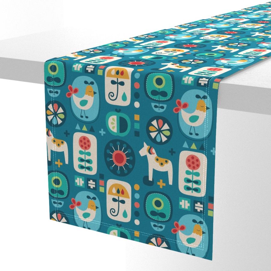 HOME_GOOD_TABLE_RUNNER