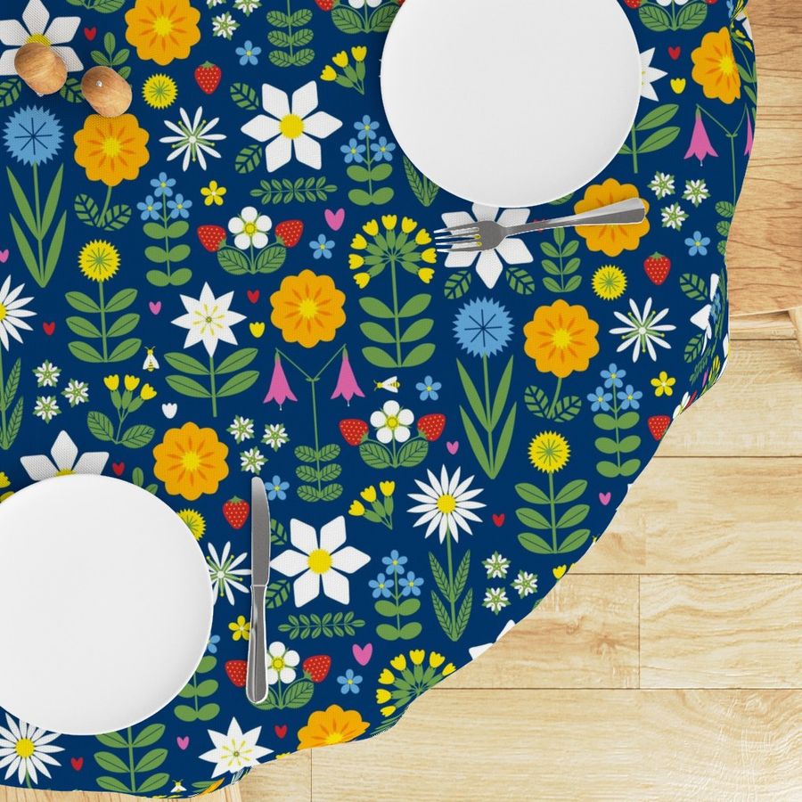 HOME_GOOD_ROUND_TABLE_CLOTH