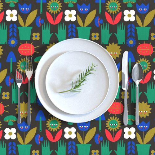 HOME_GOOD_RECTANGULAR_TABLE_CLOTH