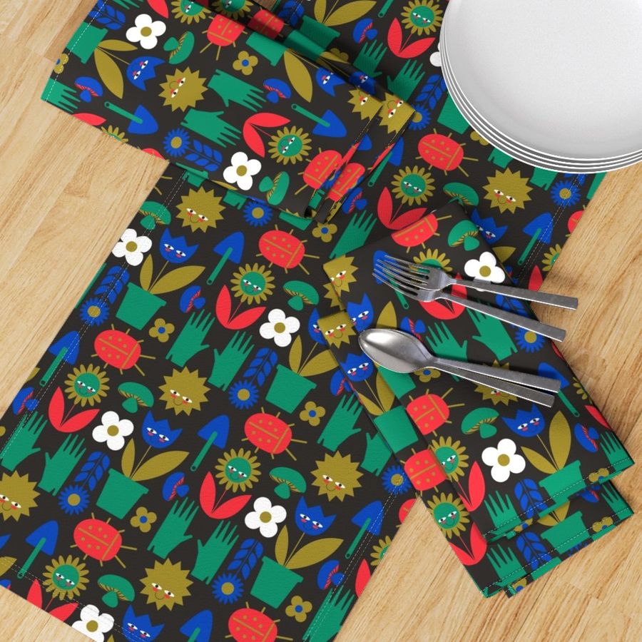 HOME_GOOD_TABLE_RUNNER