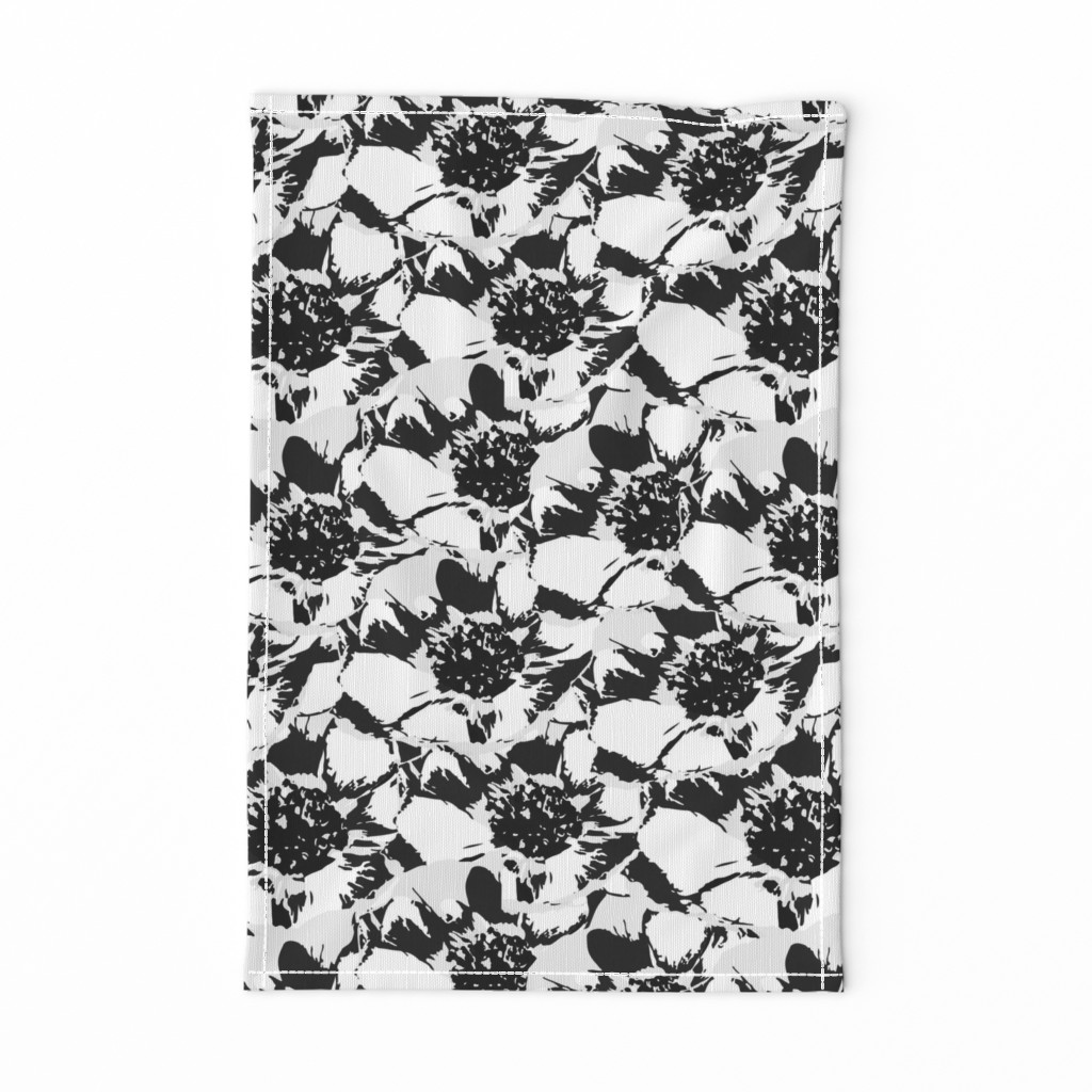 Anemone Floral Black White Repeat Design