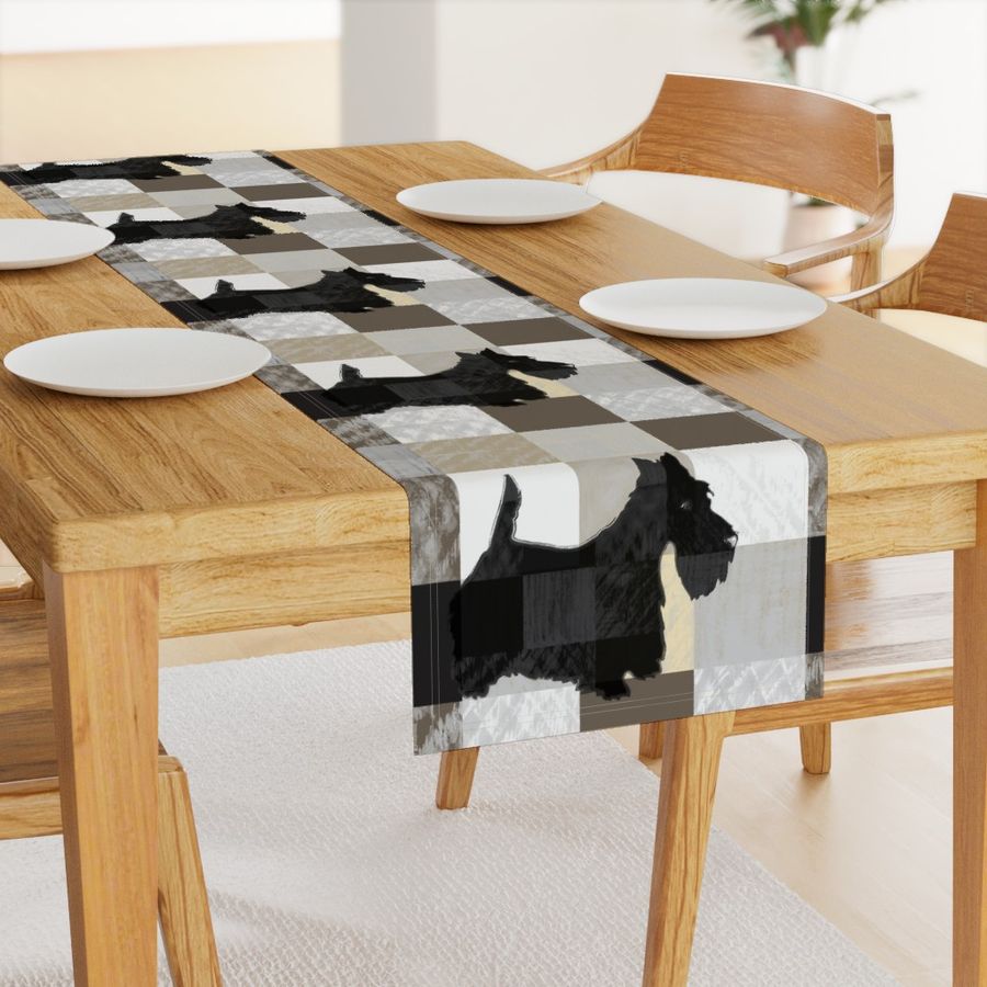 HOME_GOOD_TABLE_RUNNER