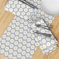 Summer Daisy Chain Yellow,gray,white