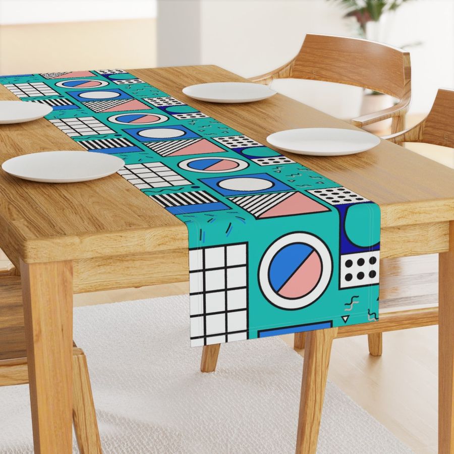 HOME_GOOD_TABLE_RUNNER