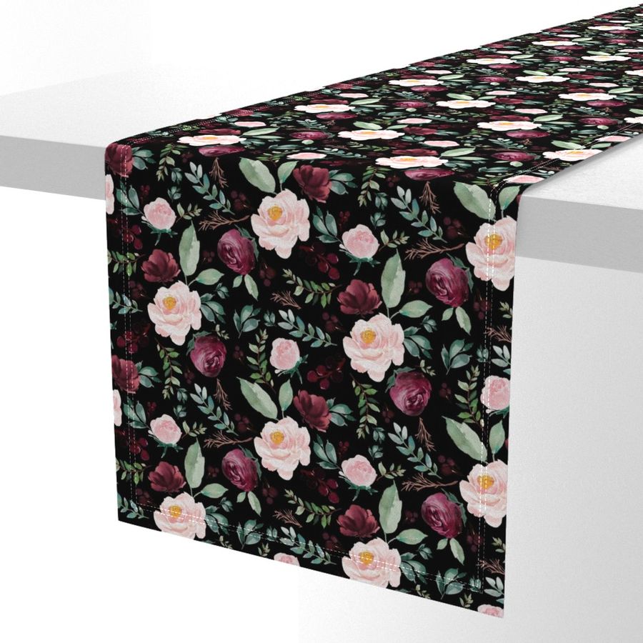 HOME_GOOD_TABLE_RUNNER