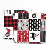 farm life wholecloth - black and red woodgrain