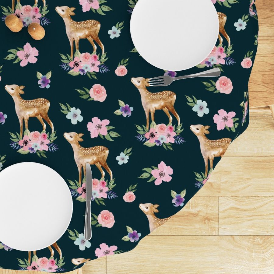 HOME_GOOD_ROUND_TABLE_CLOTH