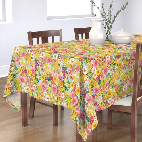 HOME_GOOD_RECTANGULAR_TABLE_CLOTH