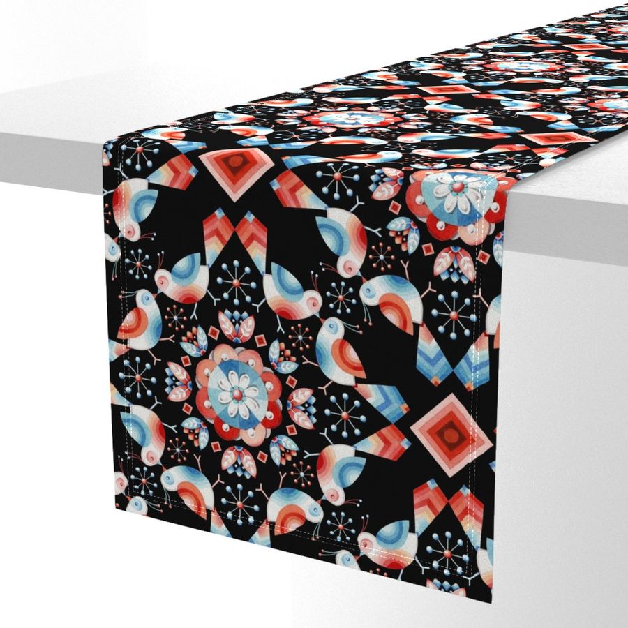 HOME_GOOD_TABLE_RUNNER