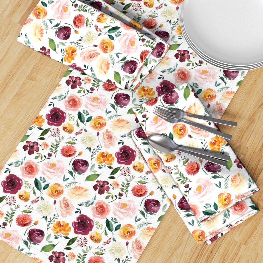 HOME_GOOD_TABLE_RUNNER