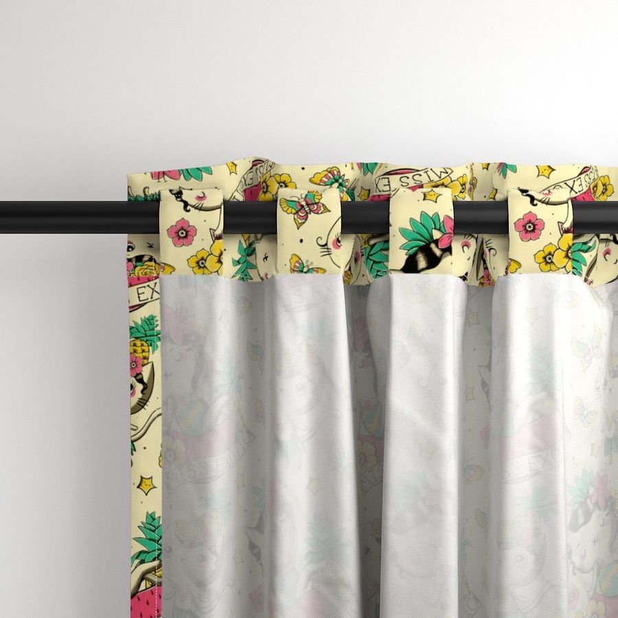 HOME_GOOD_CURTAIN_PANEL