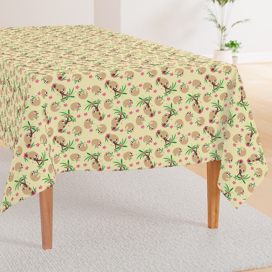 HOME_GOOD_RECTANGULAR_TABLE_CLOTH