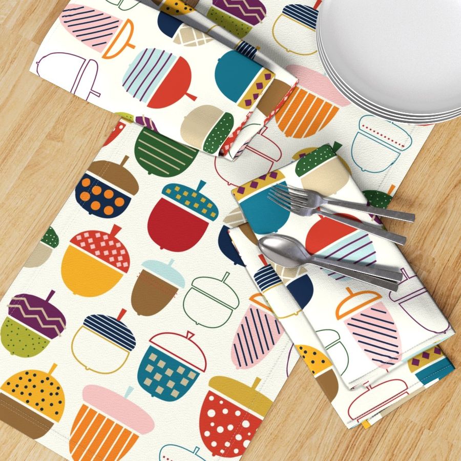 HOME_GOOD_TABLE_RUNNER