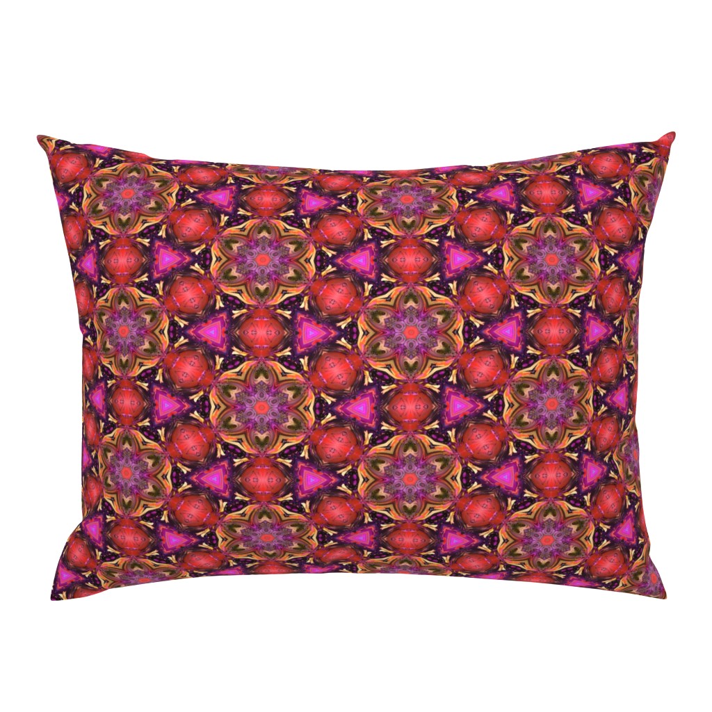 MANDALA FLOWER HEXAGON GEOMETRY RED FUCHSIA