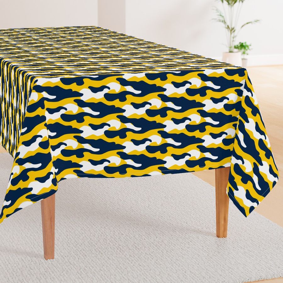 HOME_GOOD_RECTANGULAR_TABLE_CLOTH