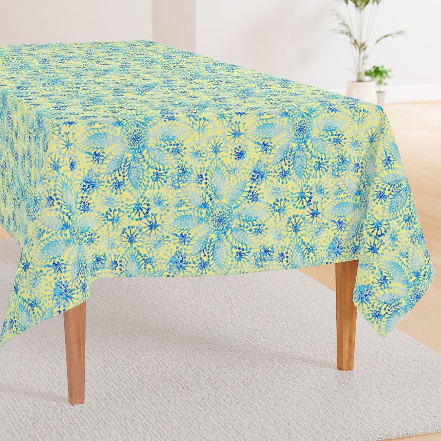 HOME_GOOD_RECTANGULAR_TABLE_CLOTH