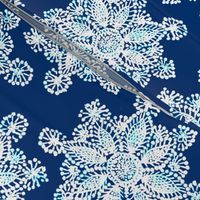 Rustic_winter_Doily_white_navy