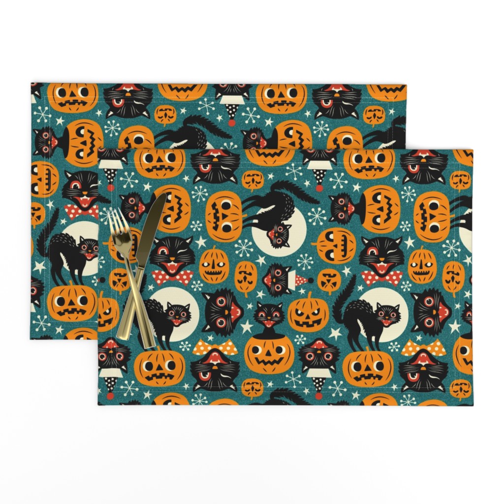  Large Scale / Spooky Vintage Cats And Pumpkins / Dark Blue 