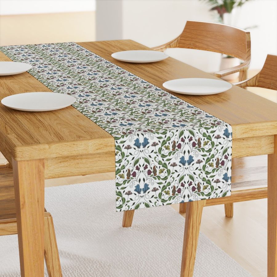 HOME_GOOD_TABLE_RUNNER