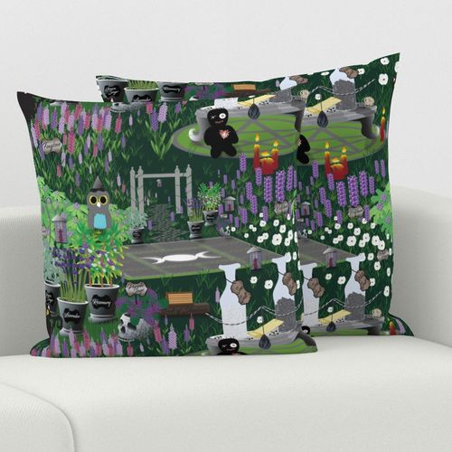 HOME_GOOD_SQUARE_THROW_PILLOW