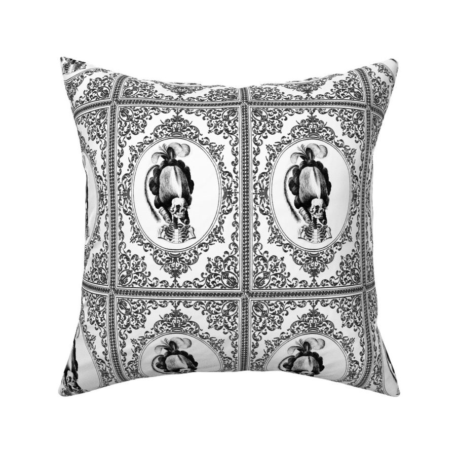 HOME_GOOD_SQUARE_THROW_PILLOW