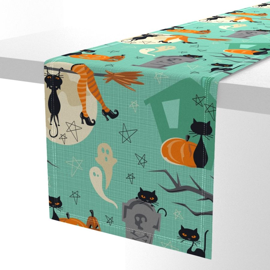 HOME_GOOD_TABLE_RUNNER