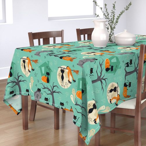 HOME_GOOD_RECTANGULAR_TABLE_CLOTH