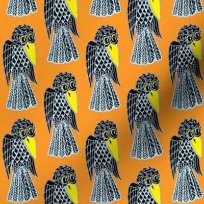  Halloween Crow fabric // retro Halloween crow decor scary