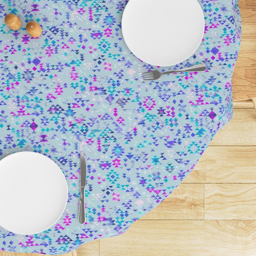 HOME_GOOD_ROUND_TABLE_CLOTH