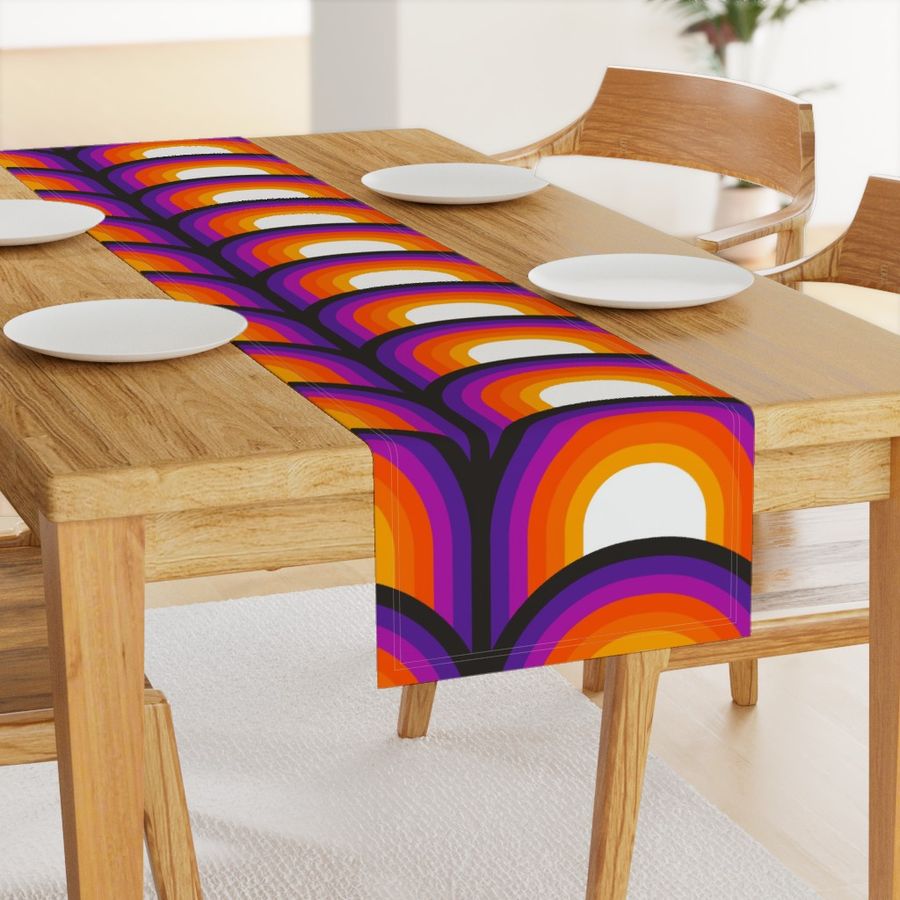 HOME_GOOD_TABLE_RUNNER