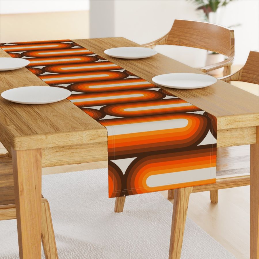 HOME_GOOD_TABLE_RUNNER