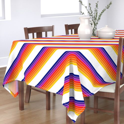 HOME_GOOD_RECTANGULAR_TABLE_CLOTH