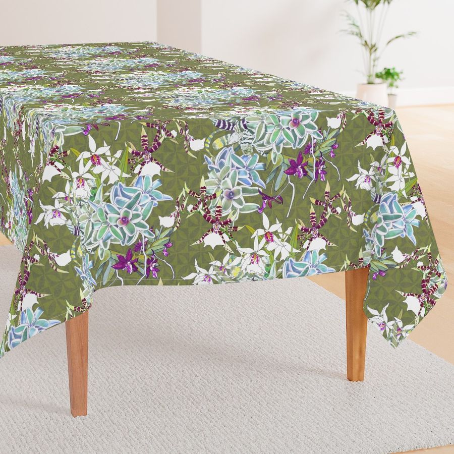 HOME_GOOD_RECTANGULAR_TABLE_CLOTH